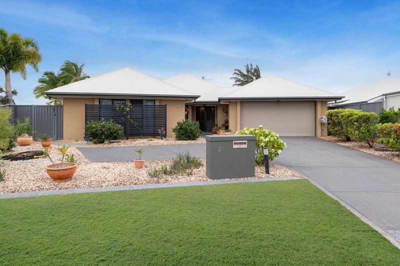 Photo - 28 Wallaby Circuit, Pelican Waters QLD 4551 - Image 2