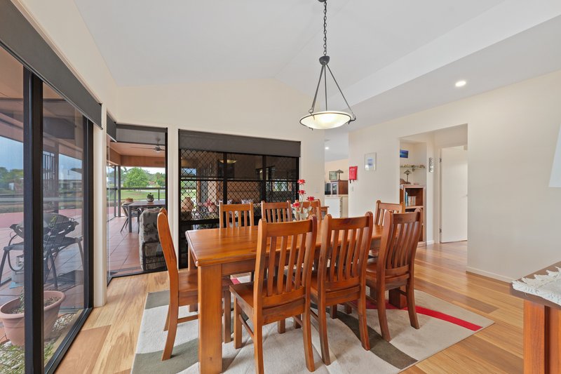 Photo - 28 Wallaby Circuit, Pelican Waters QLD 4551 - Image 8