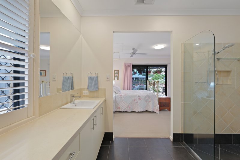Photo - 28 Wallaby Circuit, Pelican Waters QLD 4551 - Image 18