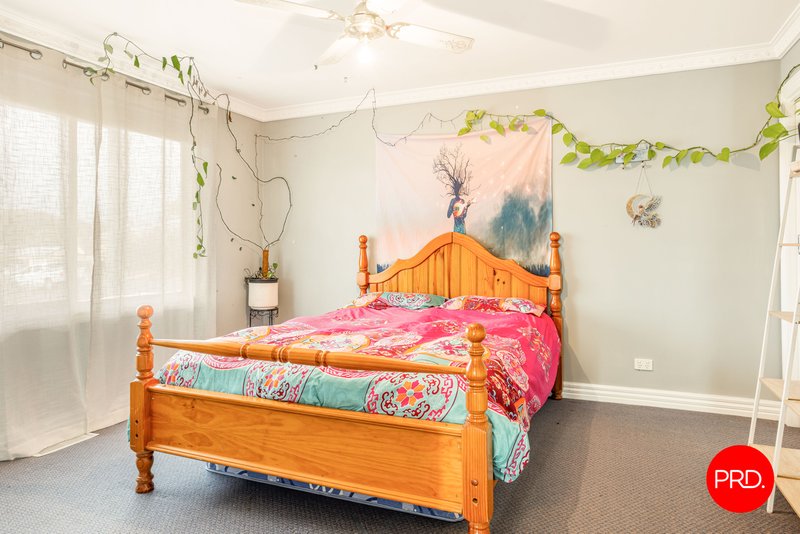 Photo - 28 Wallan Street, Long Gully VIC 3550 - Image 12