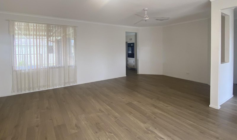 Photo - 28 Wallaringa Street, Surfside NSW 2536 - Image 5