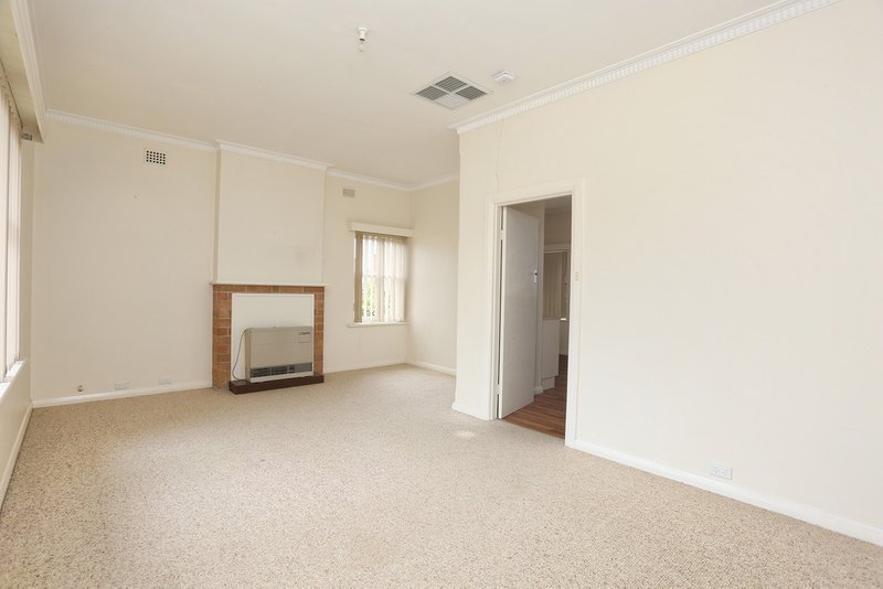 Photo - 28 Walter Street, Maitland SA 5573 - Image 5