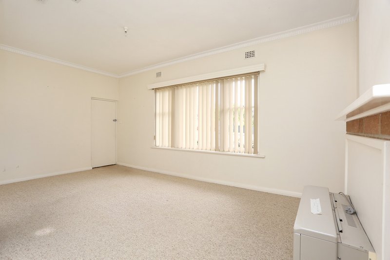 Photo - 28 Walter Street, Maitland SA 5573 - Image 6