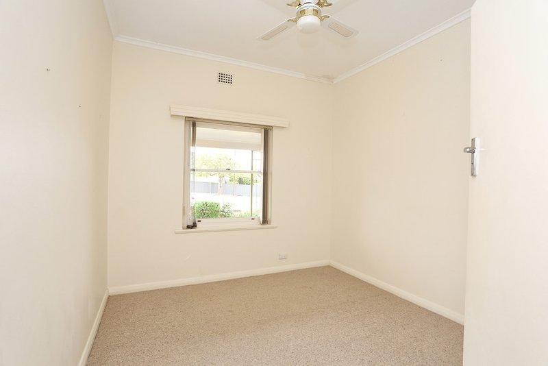 Photo - 28 Walter Street, Maitland SA 5573 - Image 13