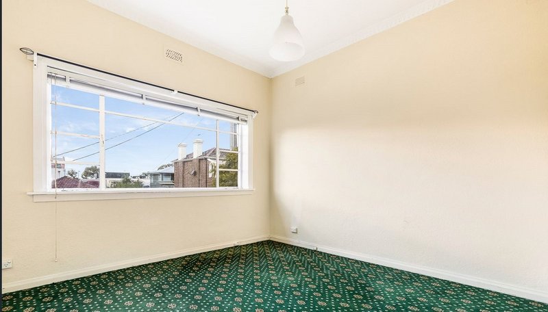 Photo - 28 Waltham Street, Richmond VIC 3121 - Image 3