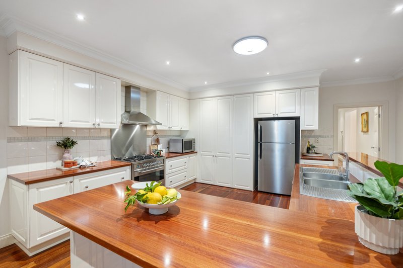 Photo - 28 Warburton Highway, Lilydale VIC 3140 - Image 3