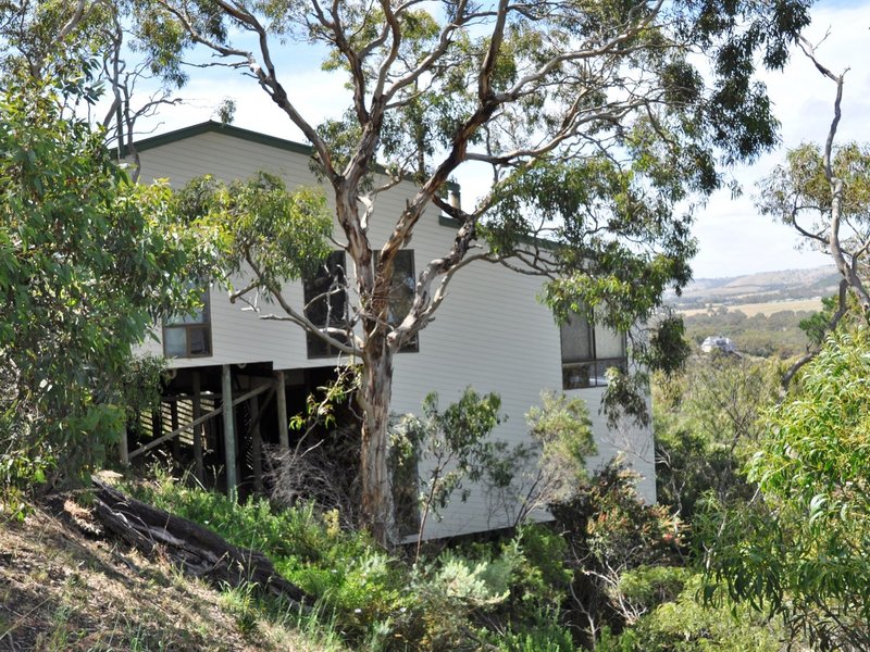 Photo - 28 Warland Avenue, Victor Harbor SA 5211 - Image 23