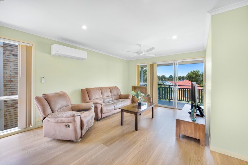 Photo - 2/8 Waterdown Drive, Elanora QLD 4221 - Image 5