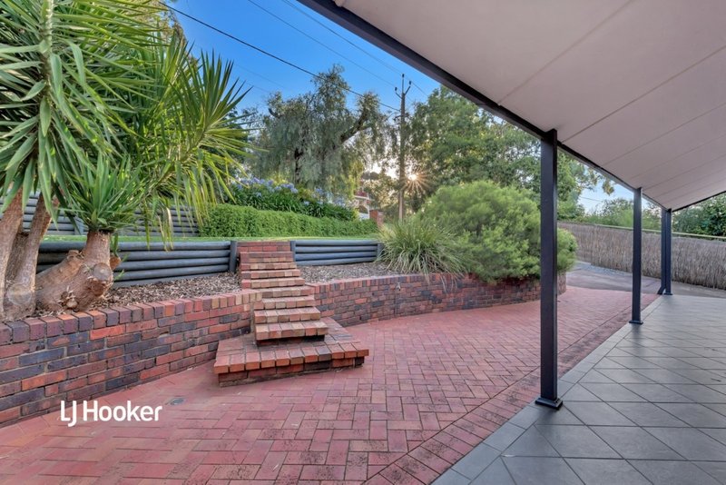 Photo - 28 Wattle Crescent, Tea Tree Gully SA 5091 - Image 3