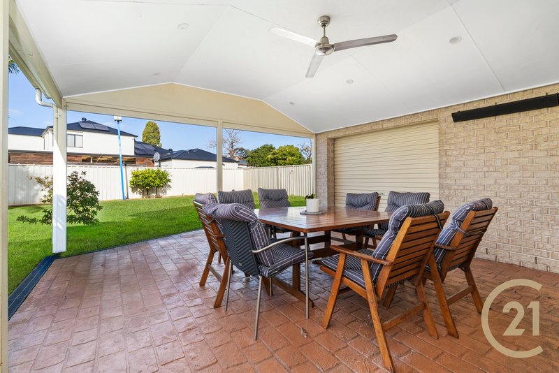Photo - 28 Wattle Grove Drive, Wattle Grove NSW 2173 - Image 22