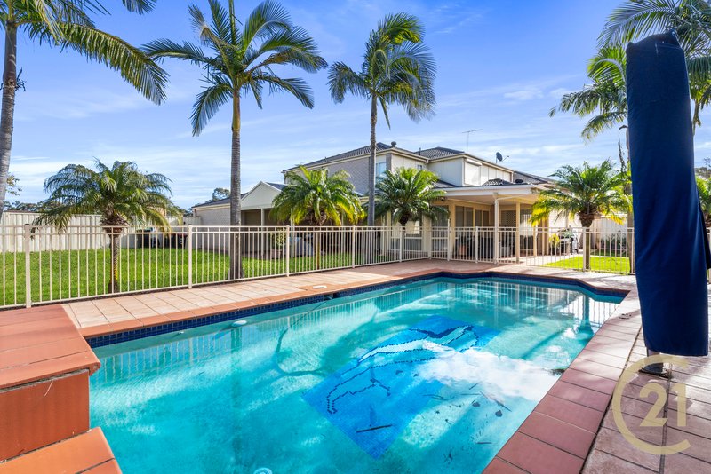 Photo - 28 Wattle Grove Drive, Wattle Grove NSW 2173 - Image 23