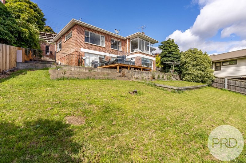 Photo - 28 Waverley Avenue, Mount Stuart TAS 7000 - Image 11