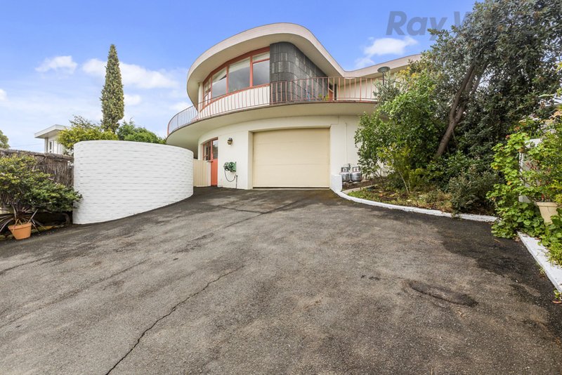 Photo - 28 Waverley Street, Bellerive TAS 7018 - Image 5