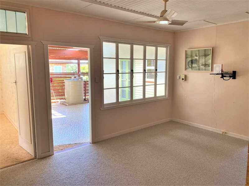 Photo - 28 Webster Street, Kingaroy QLD 4610 - Image 10