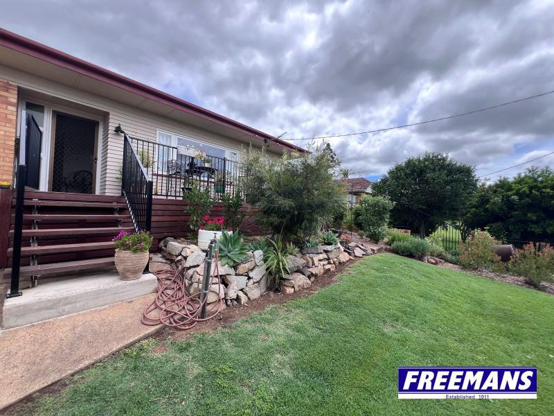 Photo - 28 Webster Street, Kingaroy QLD 4610 - Image 3