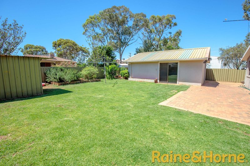 Photo - 28 Welchman Street, Dubbo NSW 2830 - Image 12