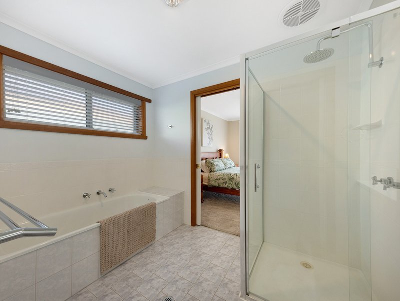 Photo - 28 Wenhams Lane, Wangaratta VIC 3677 - Image 10