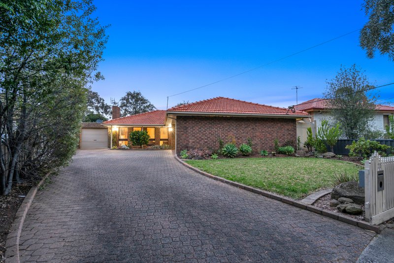 Photo - 28 Whitley Crescent, Craigieburn VIC 3064 - Image 28