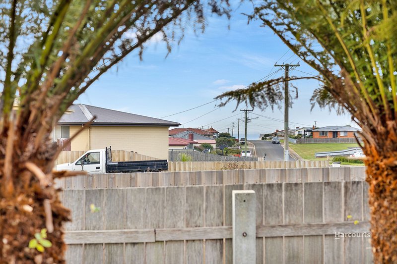 Photo - 28 Whittle Street, Penguin TAS 7316 - Image 11