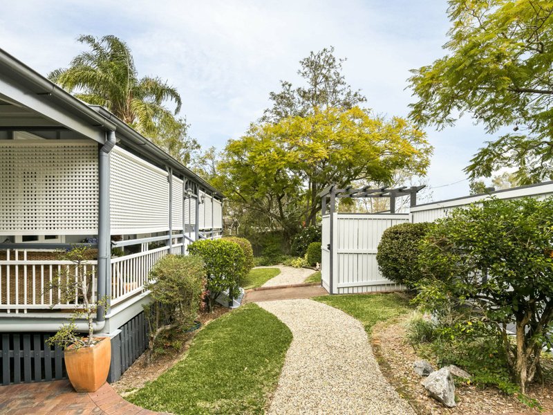 Photo - 28 Wilkins Street East , Annerley QLD 4103 - Image 16