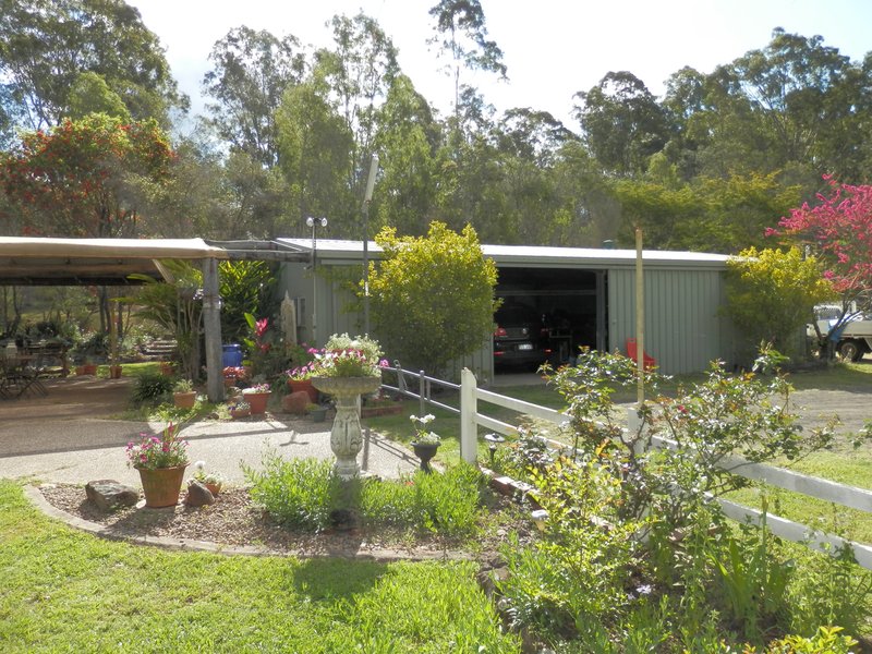 Photo - 28 William Street, Grandchester QLD 4340 - Image 3