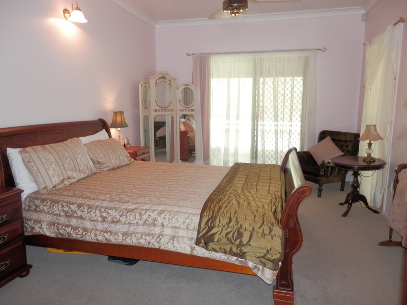 Photo - 28 William Street, Grandchester QLD 4340 - Image 11