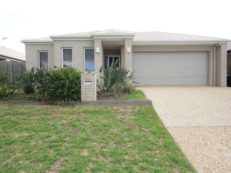 Photo - 28 Williams Crescent, North Lakes QLD 4509 - Image 2