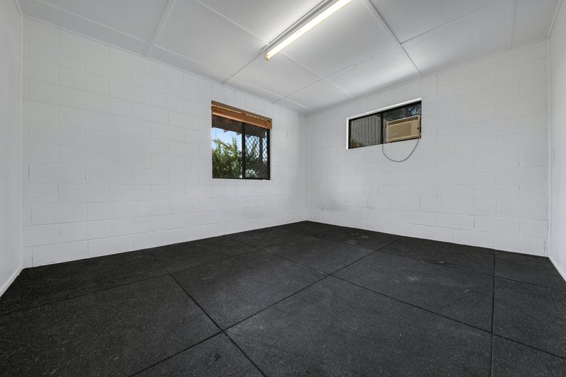Photo - 28 Willow Street, New Auckland QLD 4680 - Image 12