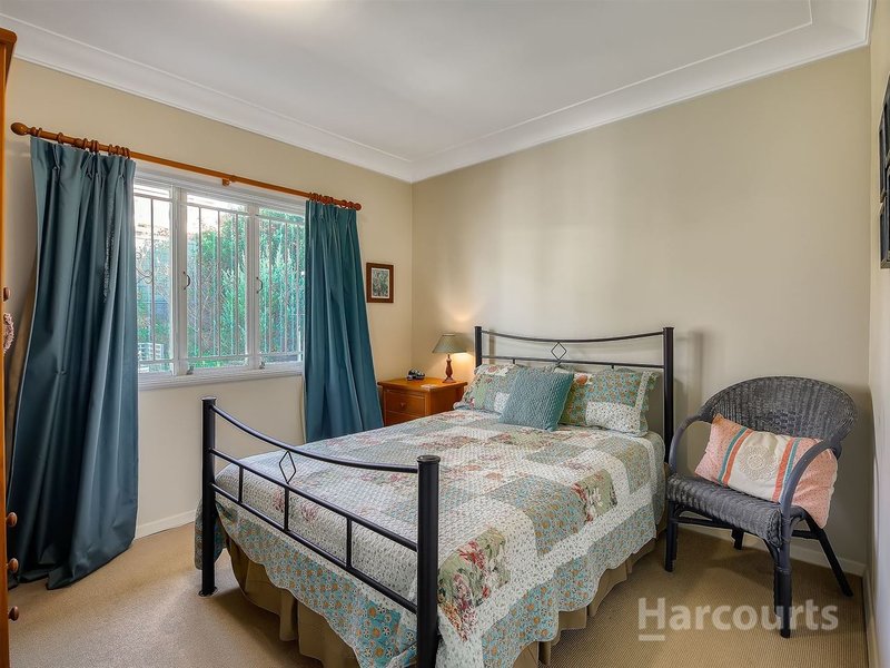 Photo - 28 Wilmah Street, Aspley QLD 4034 - Image 7