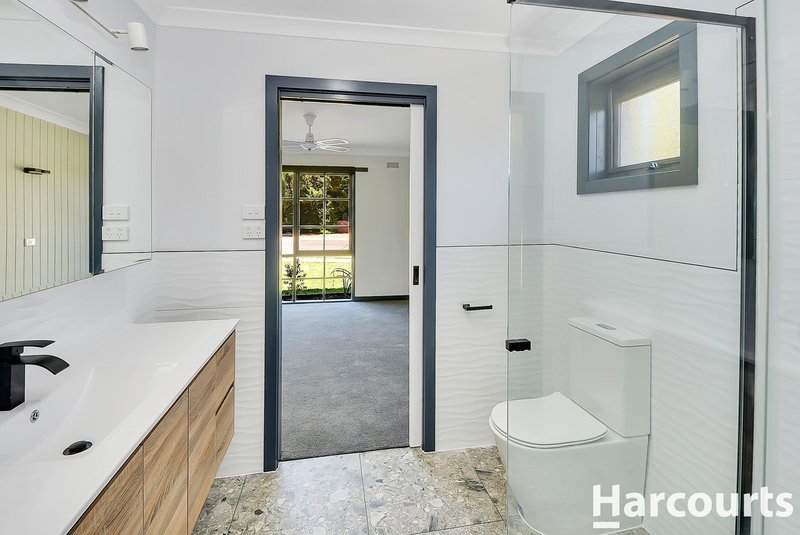 Photo - 28 Windsor Crescent, Horsham VIC 3400 - Image 7