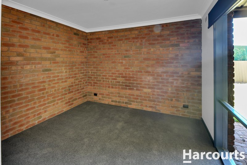 Photo - 28 Windsor Crescent, Horsham VIC 3400 - Image 17