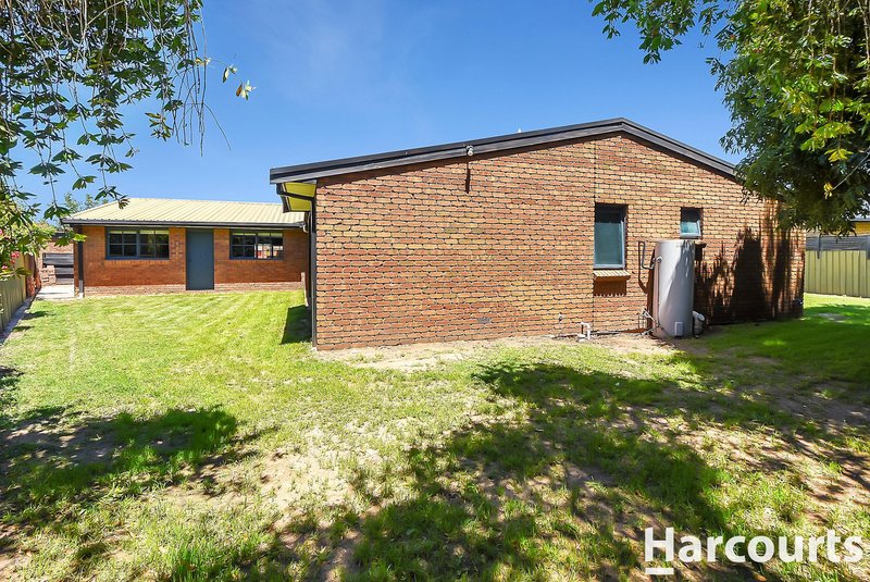 Photo - 28 Windsor Crescent, Horsham VIC 3400 - Image 22