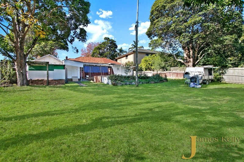 Photo - 28 Windsor Road, Kellyville NSW 2155 - Image 2