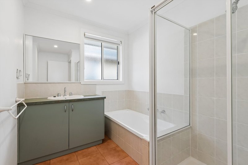 Photo - 2/8 Woodmason Road, Boronia VIC 3155 - Image 2