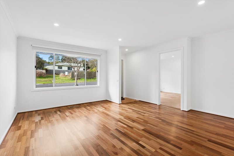 Photo - 2/8 Woodmason Road, Boronia VIC 3155 - Image 6
