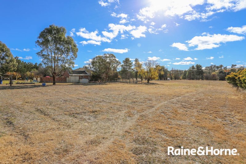 Photo - 28 Woodside Drive, Mount Rankin NSW 2795 - Image 24