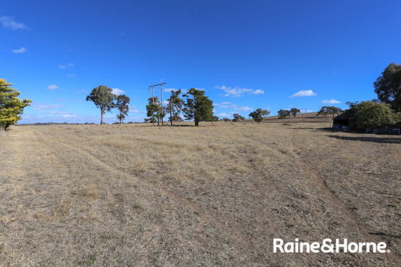 Photo - 28 Woodside Drive, Mount Rankin NSW 2795 - Image 25