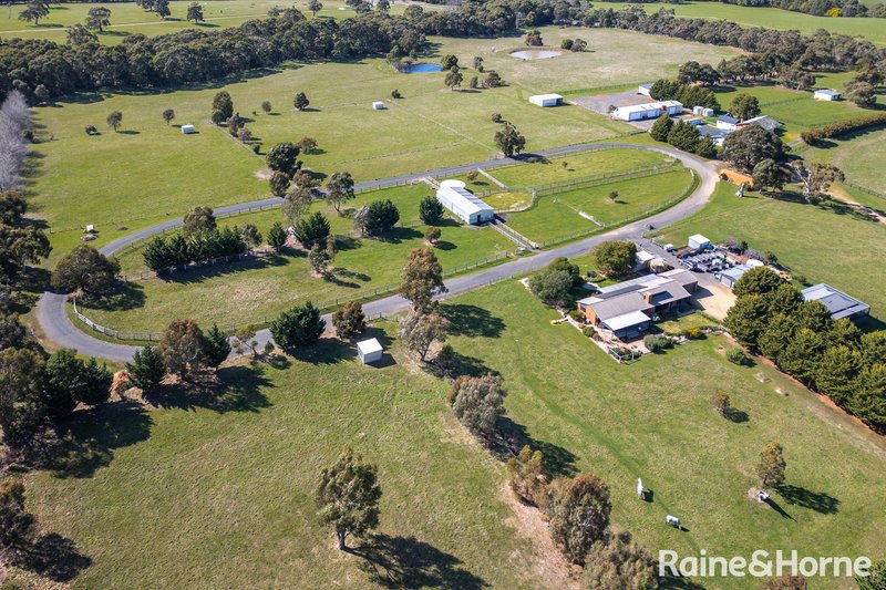 Photo - 28 Yaamba Drive, Riddells Creek VIC 3431 - Image 27