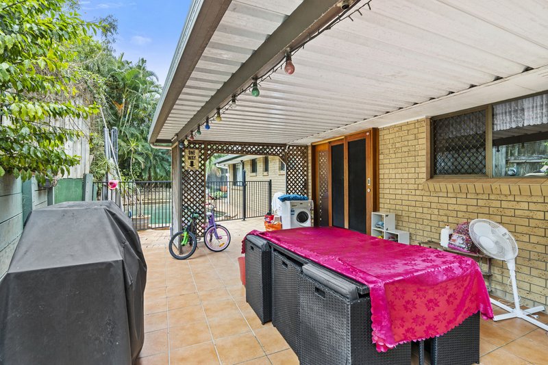 Photo - 28 Yan Yean Street, Beenleigh QLD 4207 - Image 7