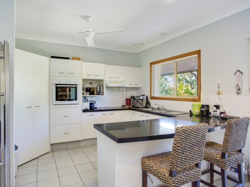 Photo - 2/8 Yarraman Place, Tallebudgera Valley QLD 4228 - Image 2