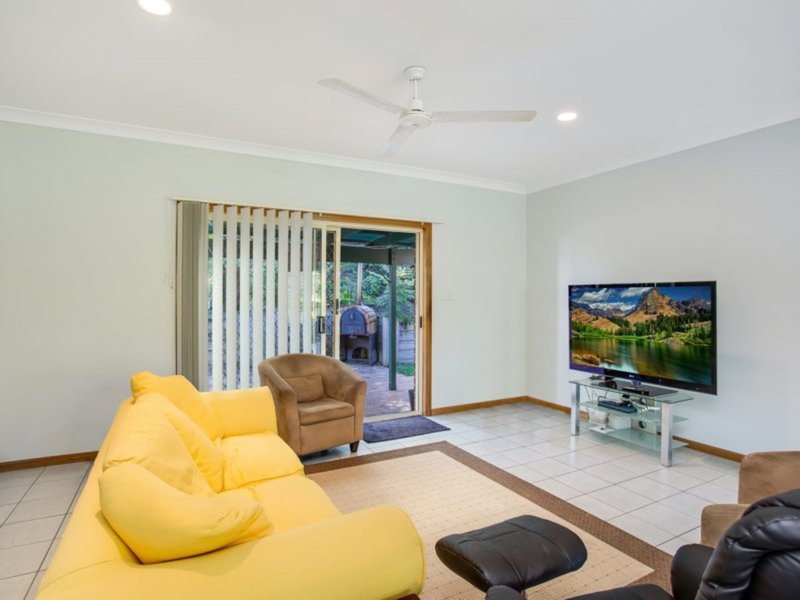 Photo - 2/8 Yarraman Place, Tallebudgera Valley QLD 4228 - Image 17