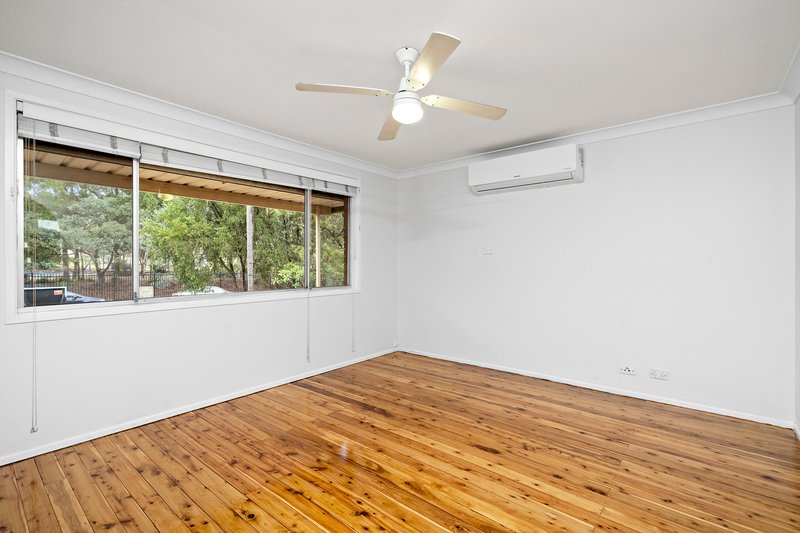 Photo - 28 Yarramundi Drive, Dean Park NSW 2761 - Image 3