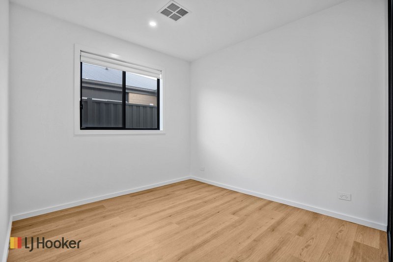 Photo - 28 Yorkville Road, Kalkallo VIC 3064 - Image 14