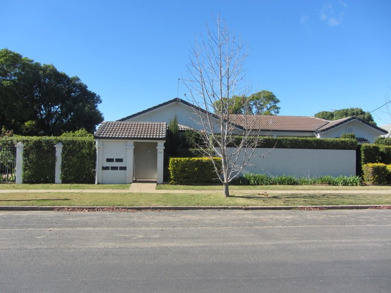 2/80-82 Edward Street, Moree NSW 2400