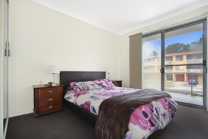 Photo - 2/80-84 New Dapto Road, Wollongong NSW 2500 - Image 4