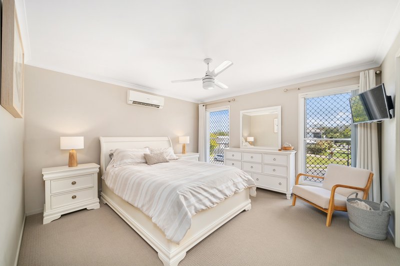 Photo - 2/80 Fern Parade, Griffin QLD 4503 - Image 9