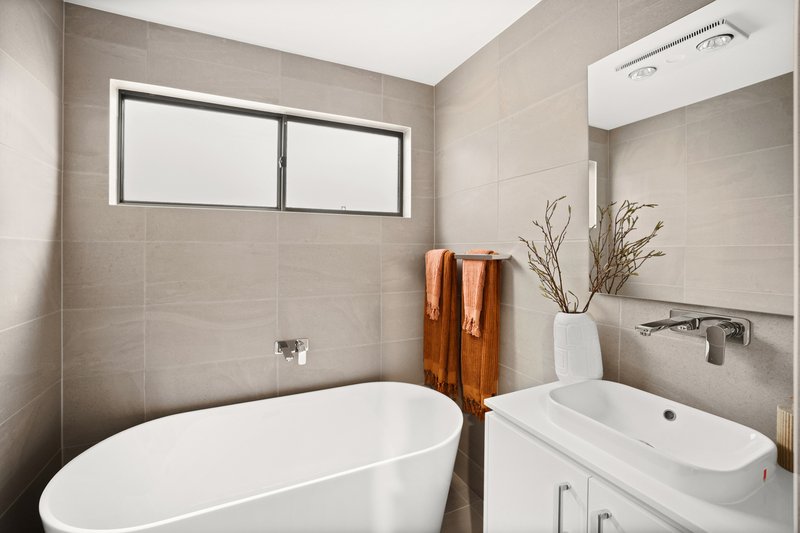 Photo - 280 Fifth Avenue, Austral NSW 2179 - Image 15
