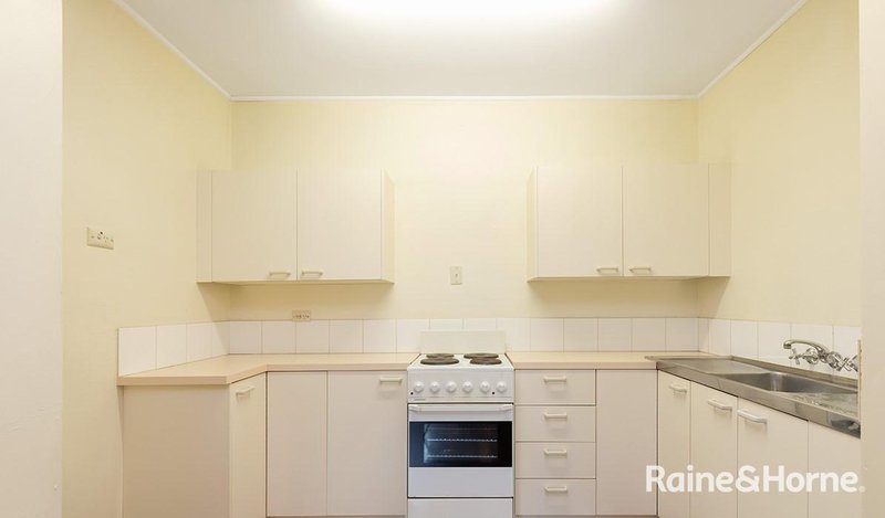 Photo - 2/80 Finney Road, Indooroopilly QLD 4068 - Image 2