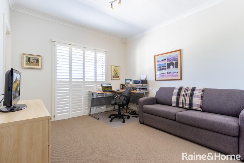 Photo - 280 Hartwood Avenue, Robin Hill NSW 2795 - Image 11