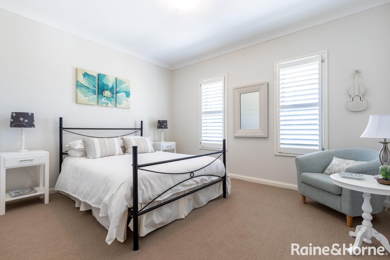 Photo - 280 Hartwood Avenue, Robin Hill NSW 2795 - Image 13